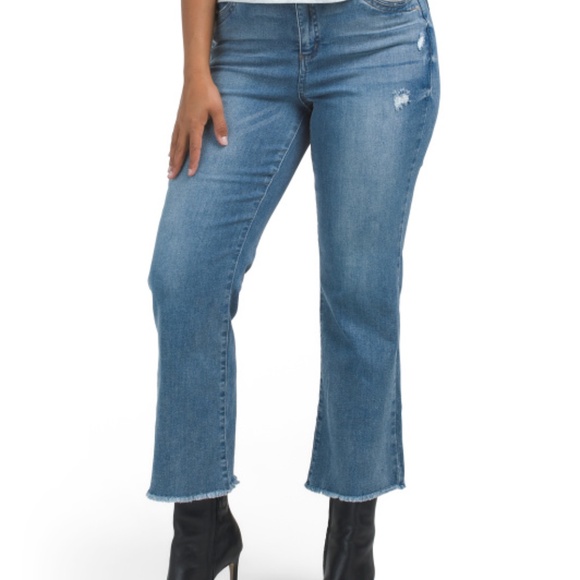 Democracy “Ab Technology” Cropped Jeans Size 8. - Picture 1 of 8